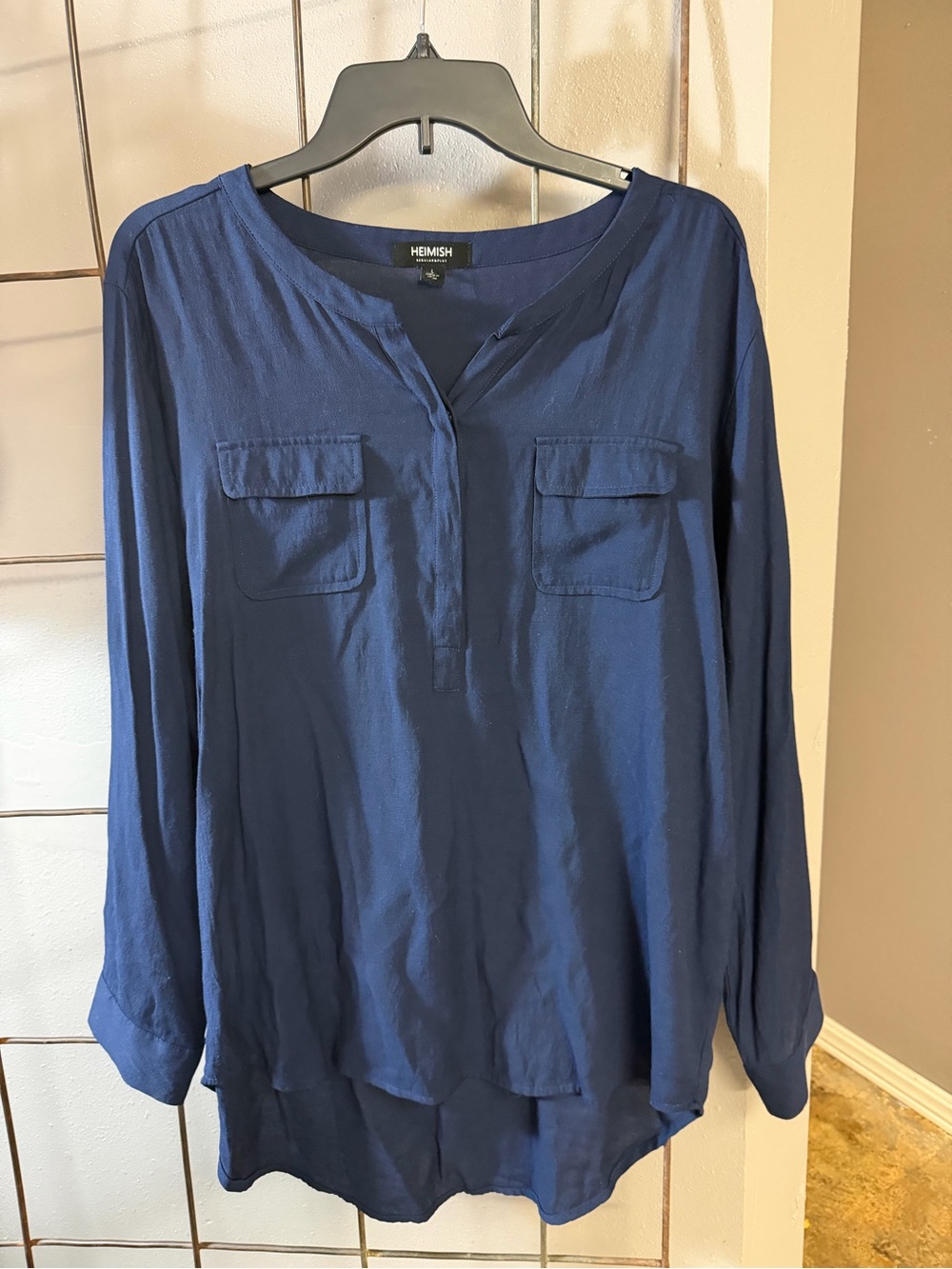 HEIMISH Navy Long-Sleeve Tunic Blouse